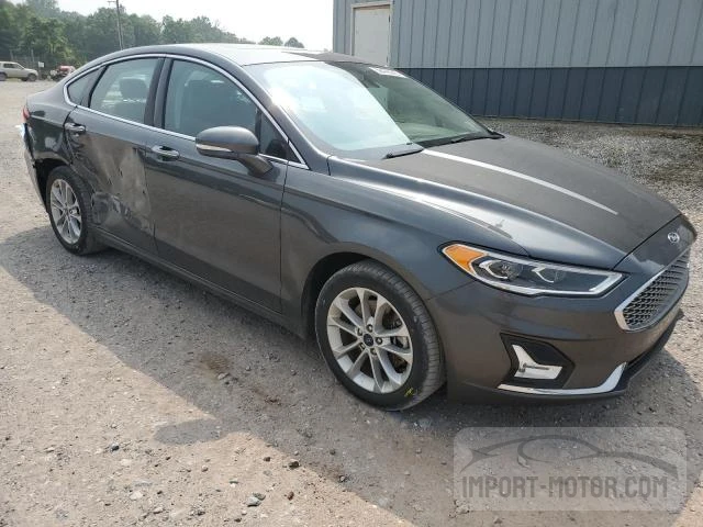 3FA6P0SU7KR245649  ford fusion 2019 IMG 3