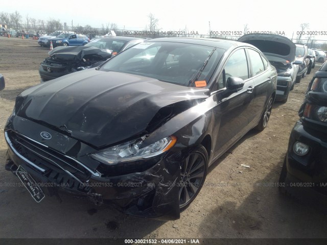 3FA6P0T91KR237542  ford fusion 2019 IMG 1