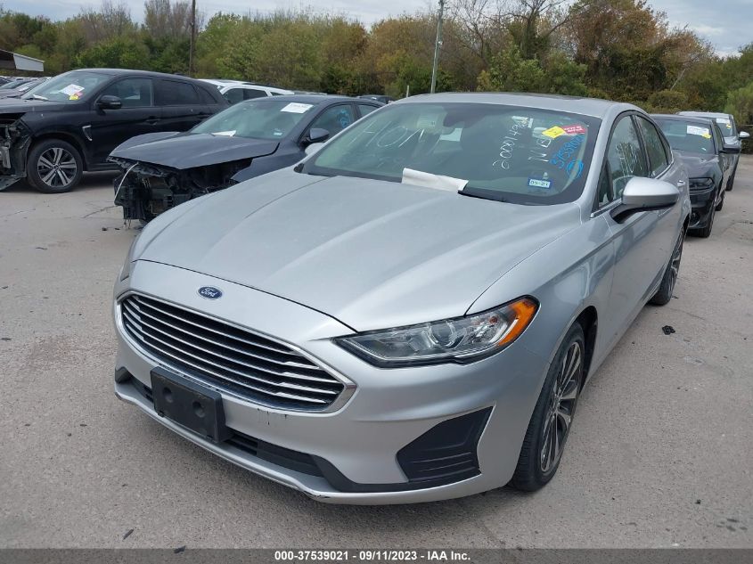 3FA6P0T94KR254075  ford fusion 2019 IMG 1