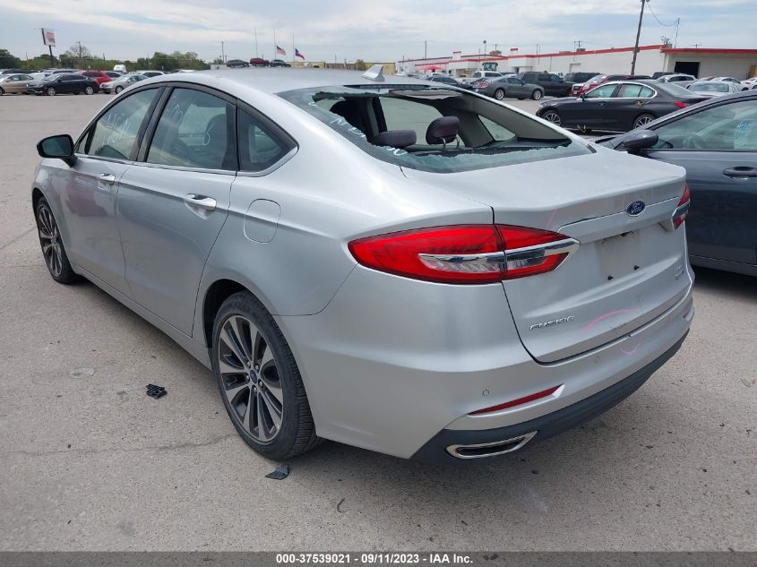 3FA6P0T94KR254075  ford fusion 2019 IMG 2