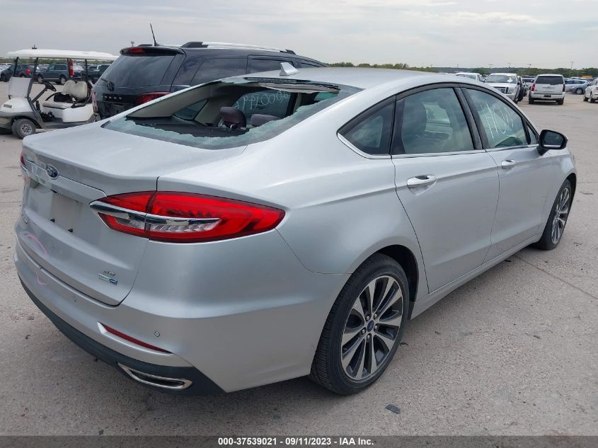3FA6P0T94KR254075  ford fusion 2019 IMG 3