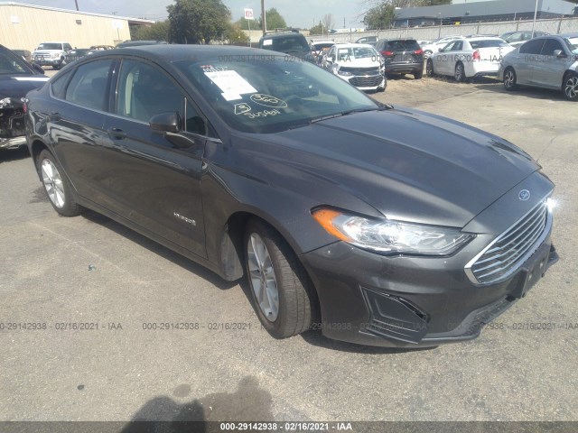 3FA6P0LU2KR148678  ford fusion hybrid 2019 IMG 0