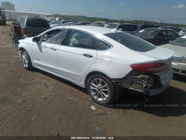 3FA6P0MU2KR197443  ford fusion hybrid 2019 IMG 2