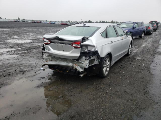 3FA6P0PU0HR330205  ford fusion se 2017 IMG 3