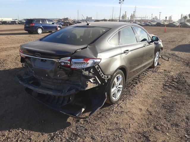 3FA6P0H74JR126019  ford fusion se 2018 IMG 3