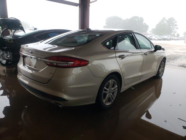 3FA6P0H7XJR171448  ford fusion se 2018 IMG 3