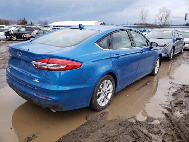 3FA6P0HD2LR163787  ford fusion se 2020 IMG 3