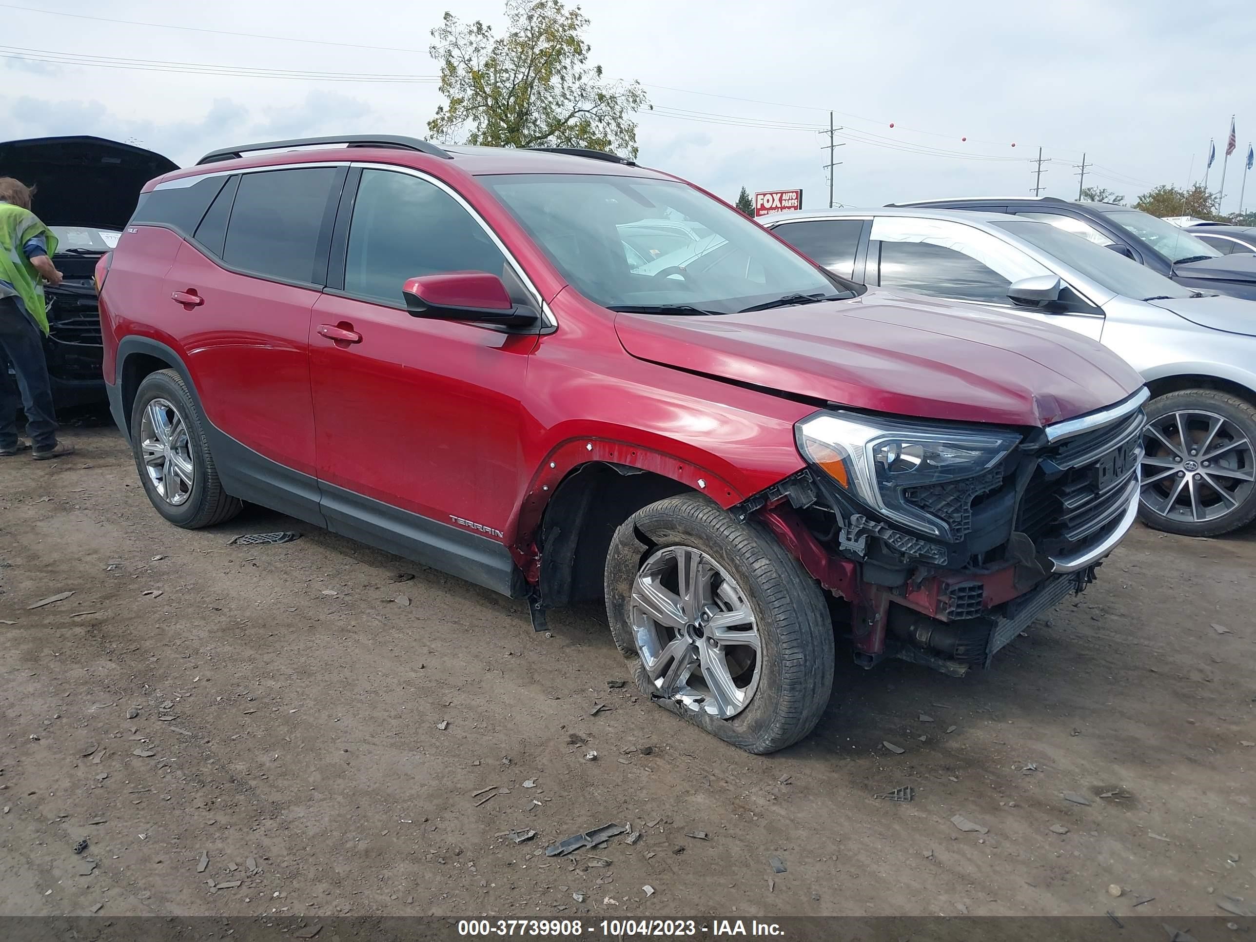 3GKALMEV9JL166727  gmc terrain 2018 IMG 0