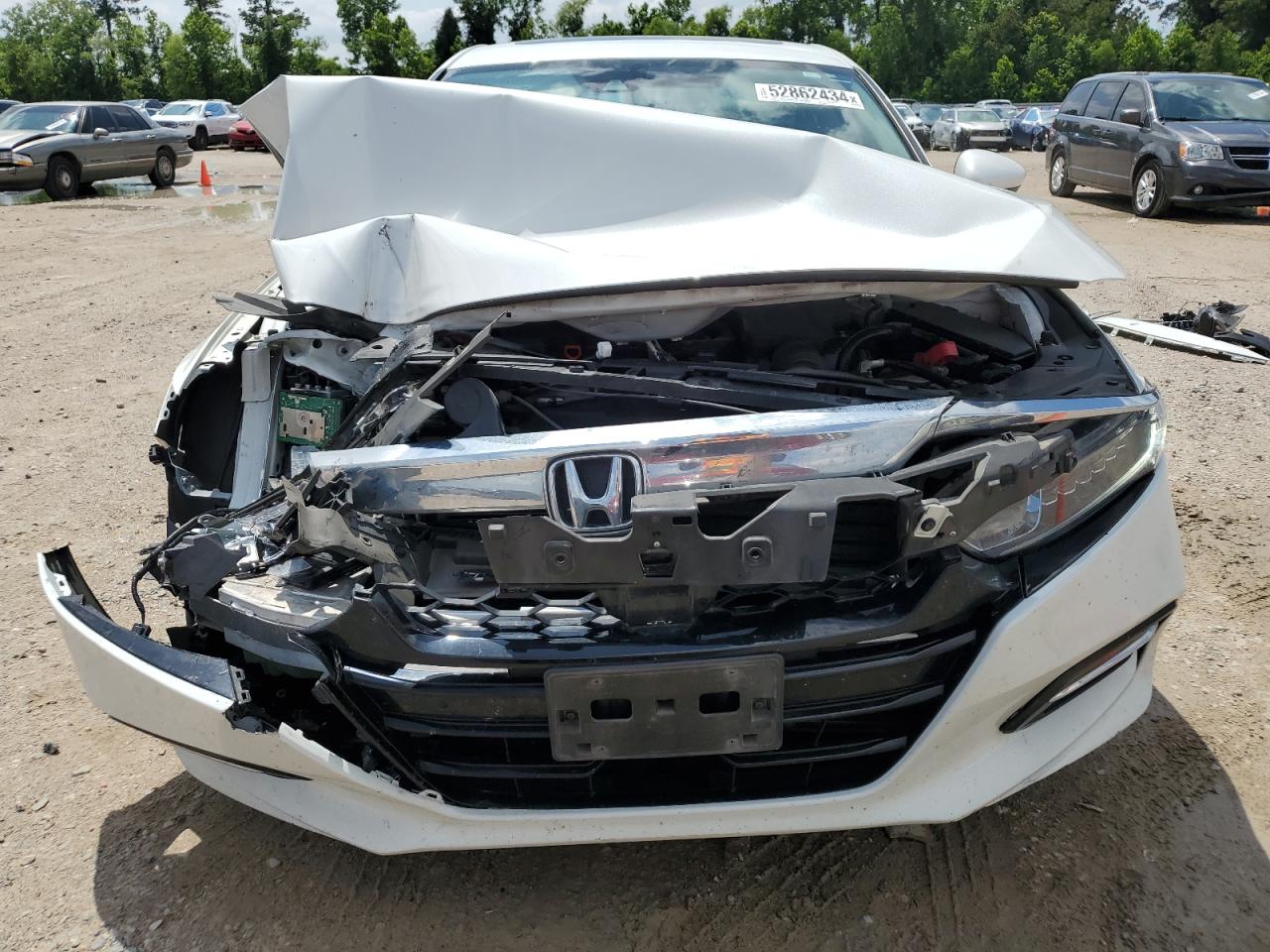 1HGCV3F47KA012204  honda accord 2019 IMG 4