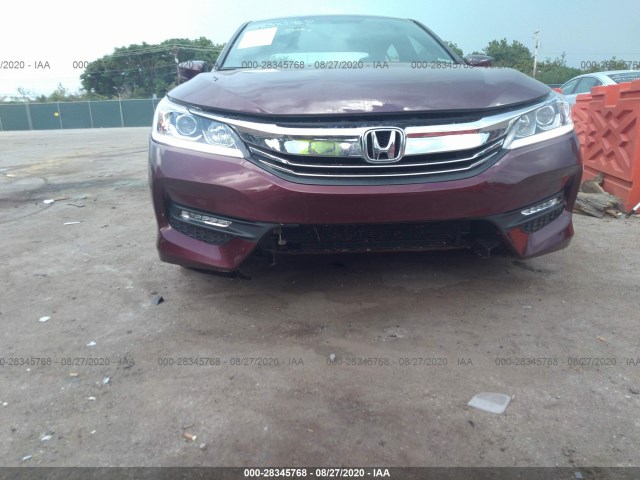 1HGCR2F1XHA065993  honda accord sedan 2017 IMG 5