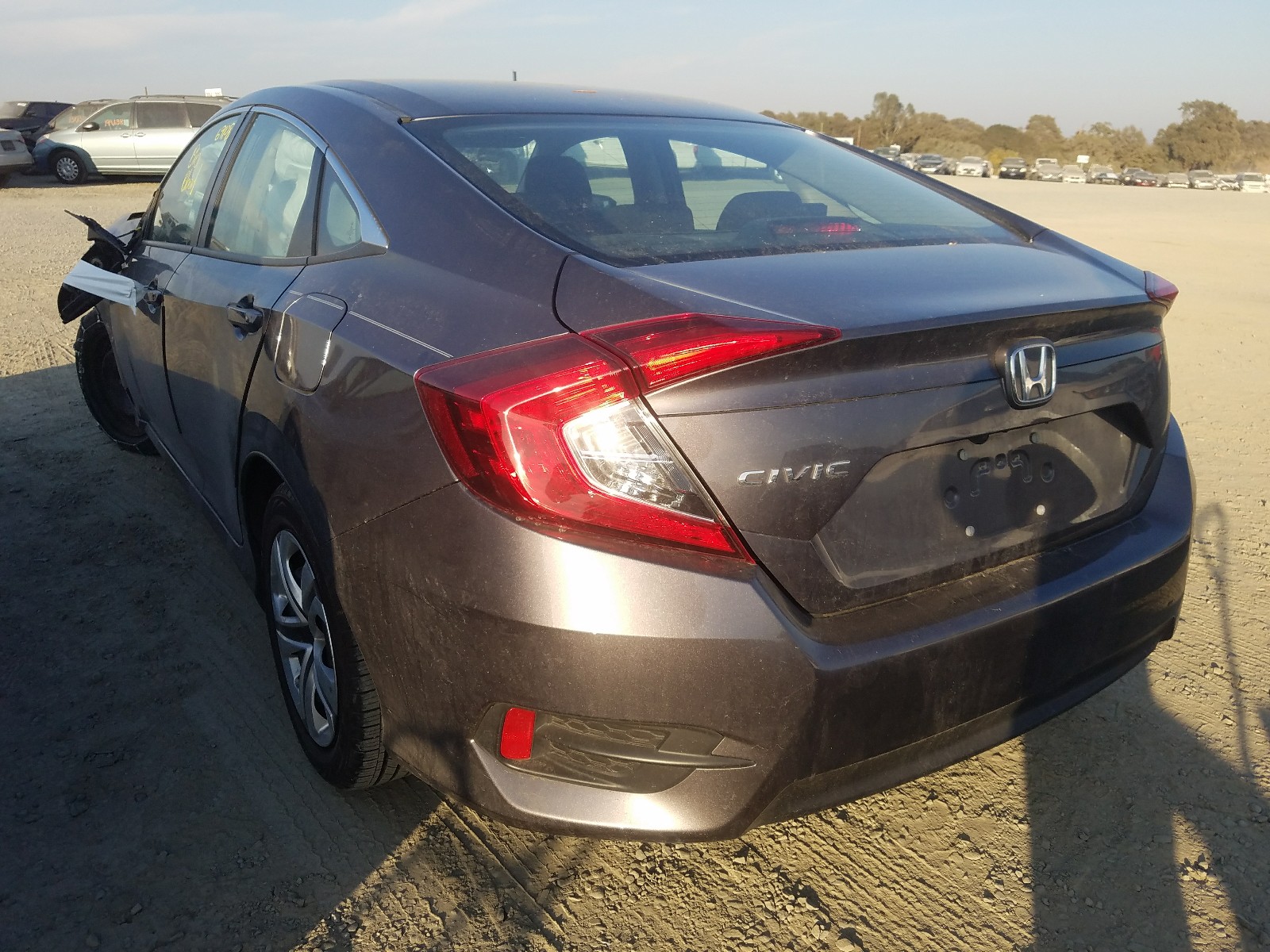 19XFC2F59JE031191  honda civic lx 2018 IMG 2