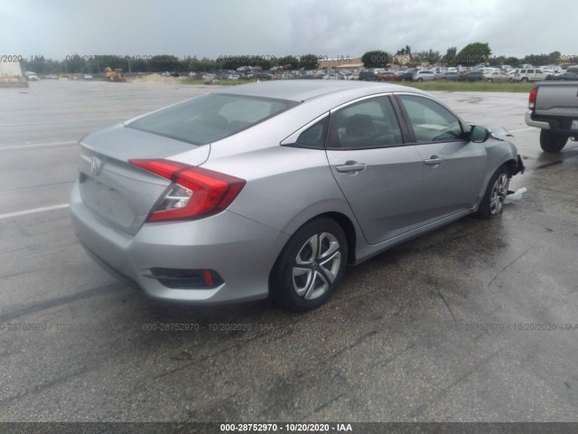 19XFC2F55JE028756  honda civic sedan 2018 IMG 3