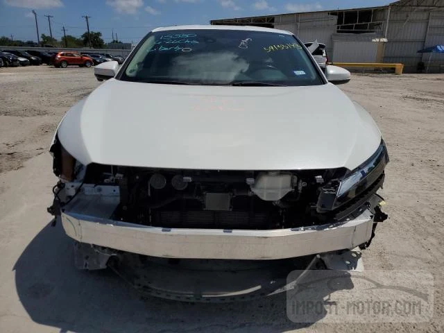 JHMZC5F32JC011013  honda clarity 2018 IMG 4