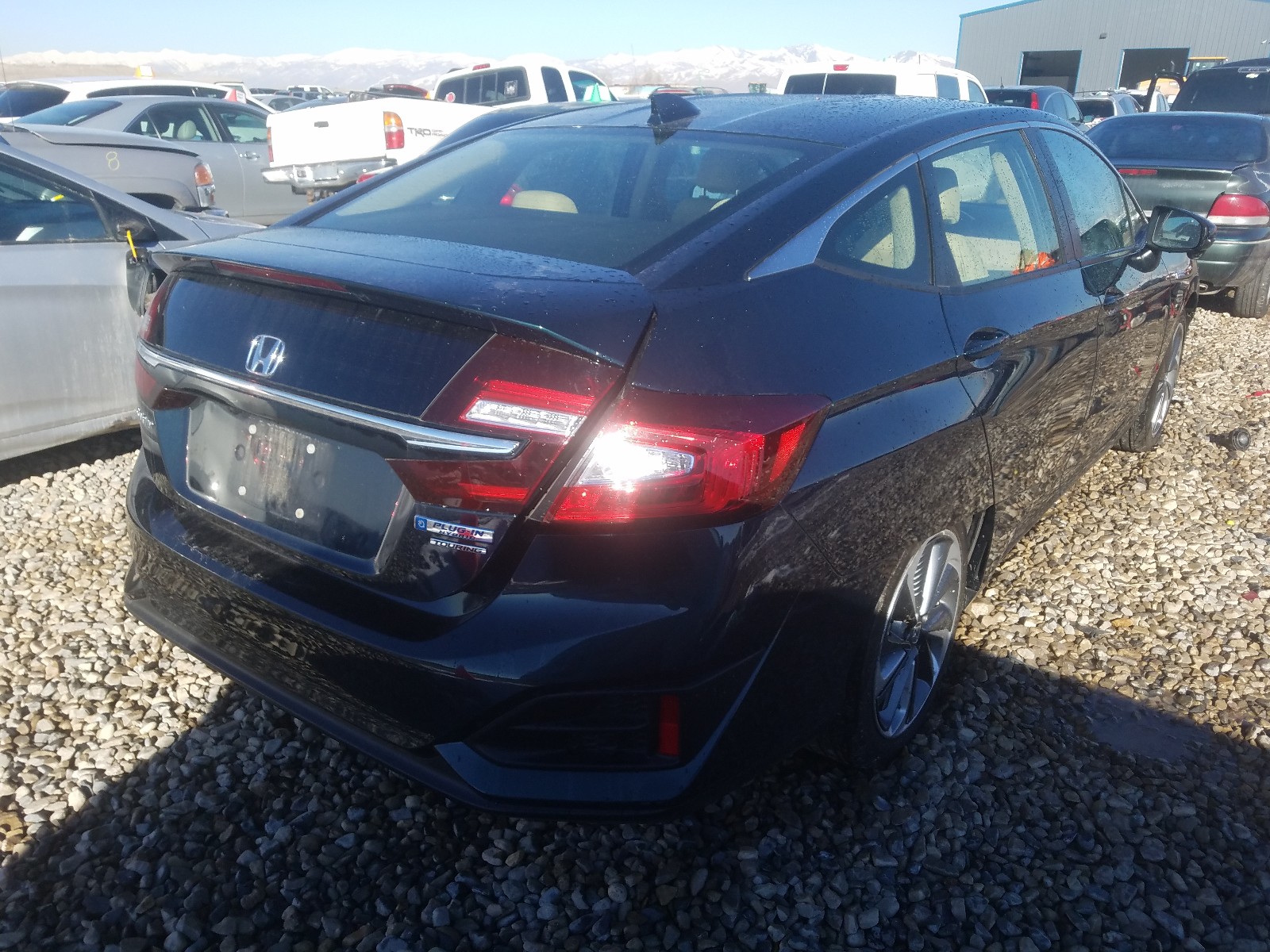 JHMZC5F30JC022088  honda clarity to 2018 IMG 3