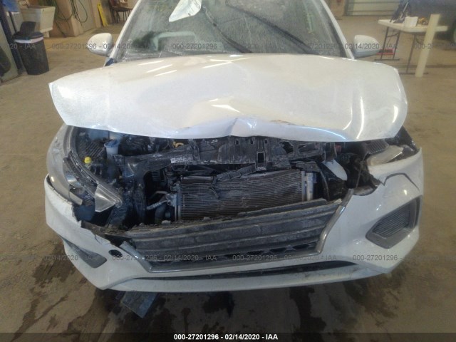 3KPC24A39JE004841  hyundai accent 2018 IMG 5