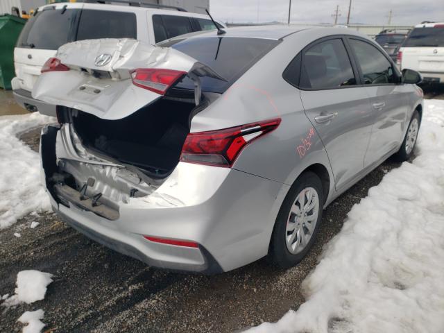 3KPC24A39JE029593  hyundai accent se 2018 IMG 3