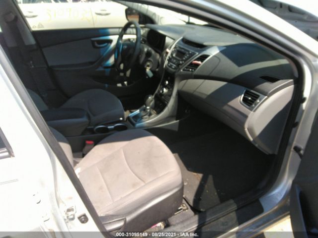 5NPDH4AE2GH731280  hyundai elantra 2016 IMG 4