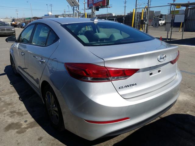 5NPD84LF2HH065268  hyundai  2017 IMG 2