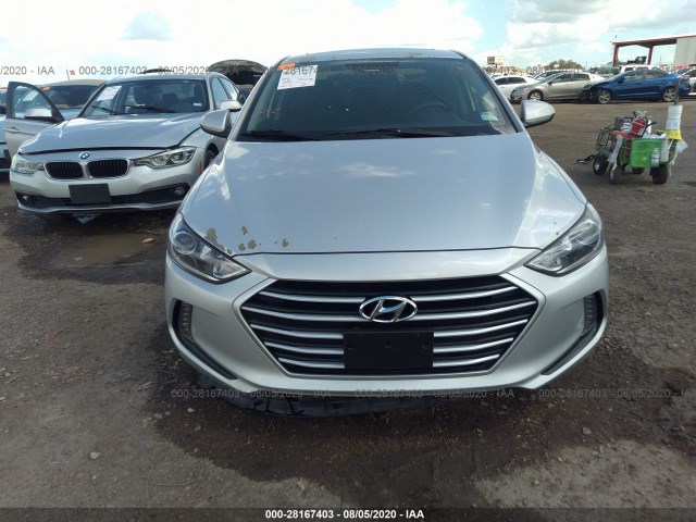 5NPD84LF4HH156817  hyundai elantra 2017 IMG 5