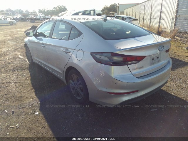 5NPD84LF0JH267208  hyundai elantra 2018 IMG 2