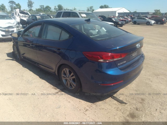 5NPD84LF1HH073538  hyundai elantra 2017 IMG 2