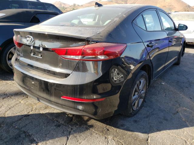 5NPD84LF2JH231682  hyundai  2018 IMG 3