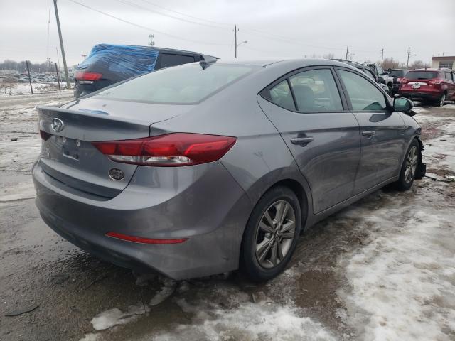 5NPD84LF2JH295530  hyundai  2018 IMG 3