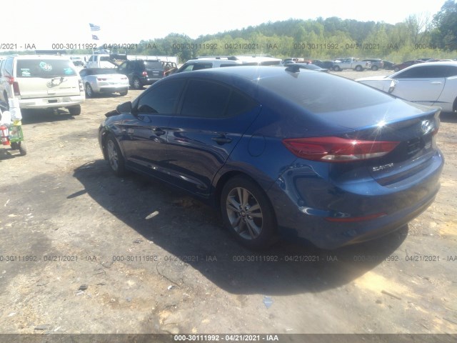 5NPD84LF3HH204565  hyundai elantra 2017 IMG 2