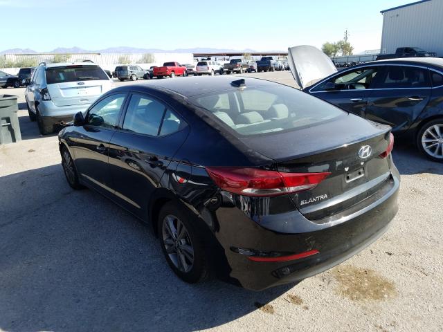 5NPD84LF4JH293360  hyundai  2018 IMG 2