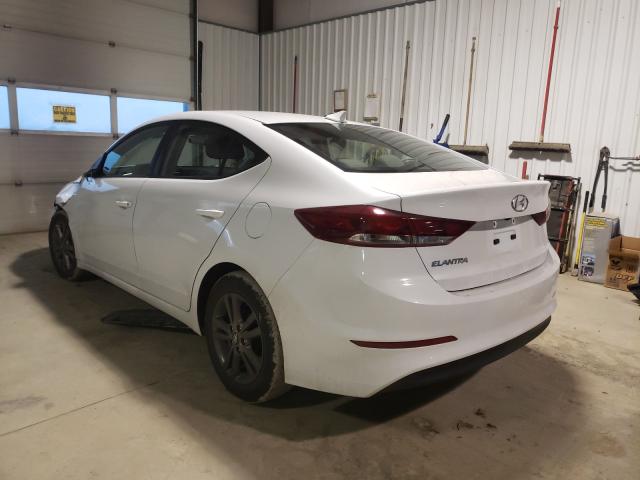 5NPD84LF5HH185291  hyundai elantra 2017 IMG 2