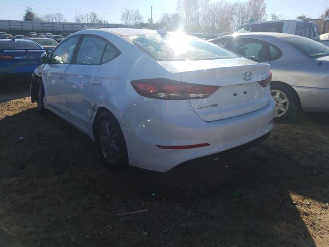 5NPD84LF5JH213936  hyundai  2018 IMG 2