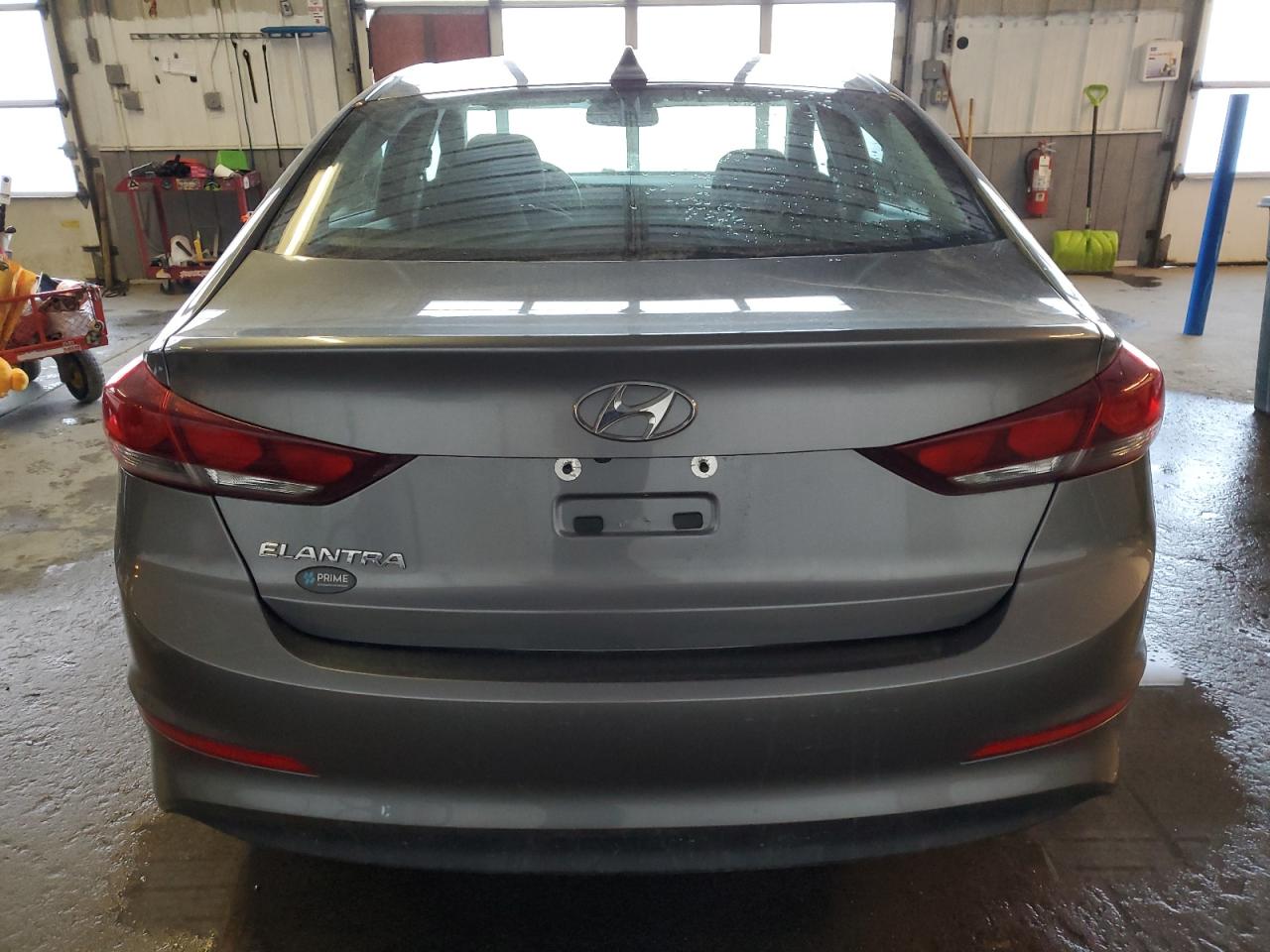 5NPD84LF6JH257217  hyundai elantra 2017 IMG 5