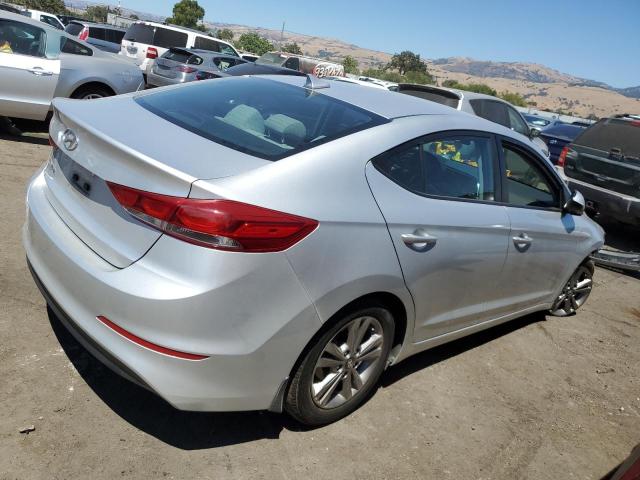 5NPD84LF7JH269621  hyundai  2018 IMG 2