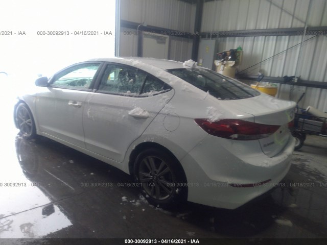 5NPD84LF7JH290565  hyundai elantra 2018 IMG 2