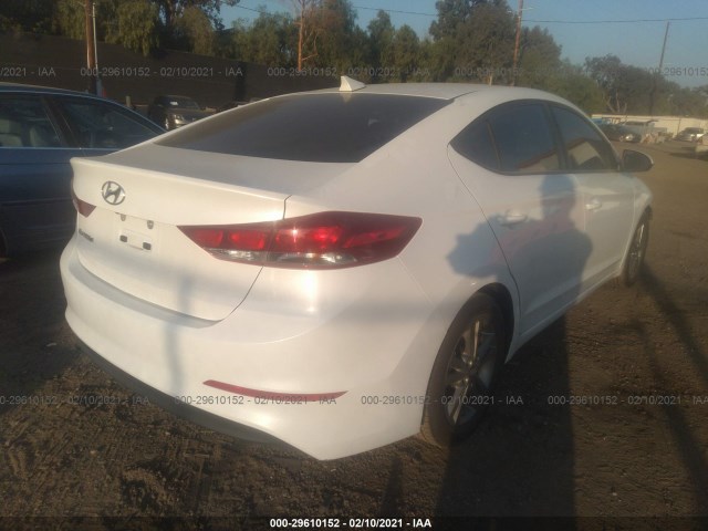 5NPD84LF7JH294325  hyundai elantra 2018 IMG 3