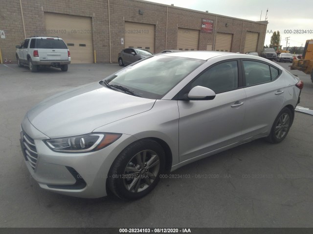 5NPD84LF8JH305820  hyundai elantra 2017 IMG 1