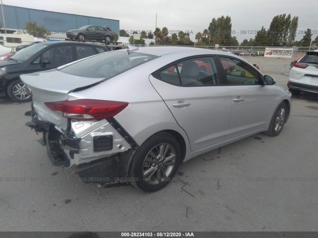 5NPD84LF8JH305820  hyundai elantra 2017 IMG 3