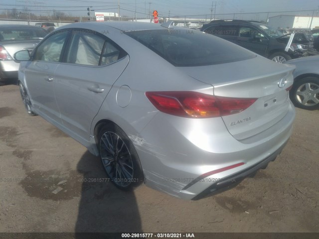 KMHD04LB0JU573198  hyundai elantra 2018 IMG 2