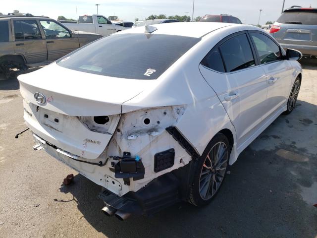 KMHD04LB4JU479017  hyundai  2018 IMG 3