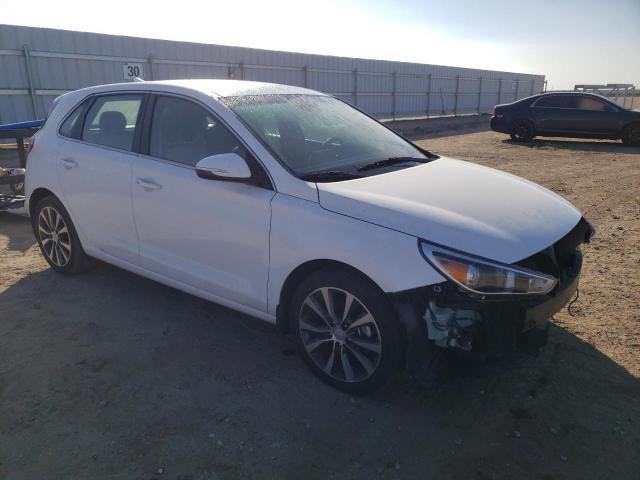 KMHH35LE9JU032000  hyundai elantra 2018 IMG 3