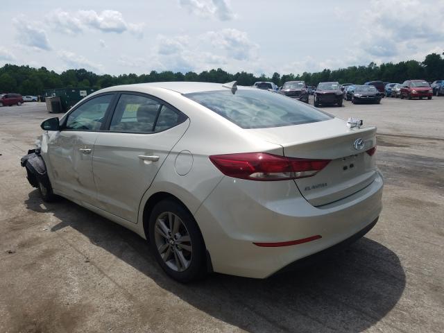 5NPD84LF1JH379967  hyundai  2018 IMG 2