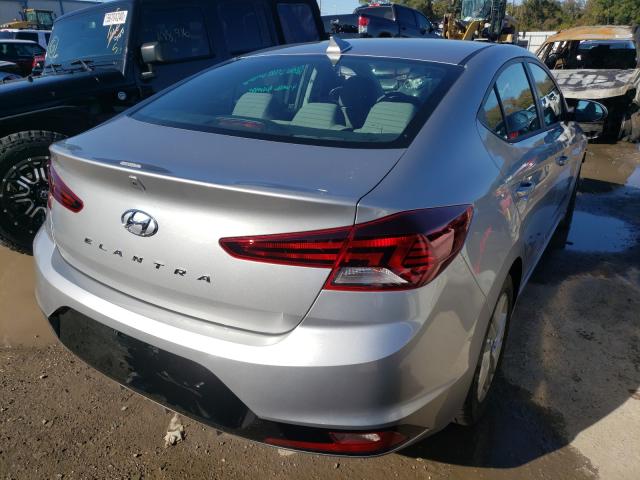 5NPD84LF2JH321351  hyundai  2018 IMG 3