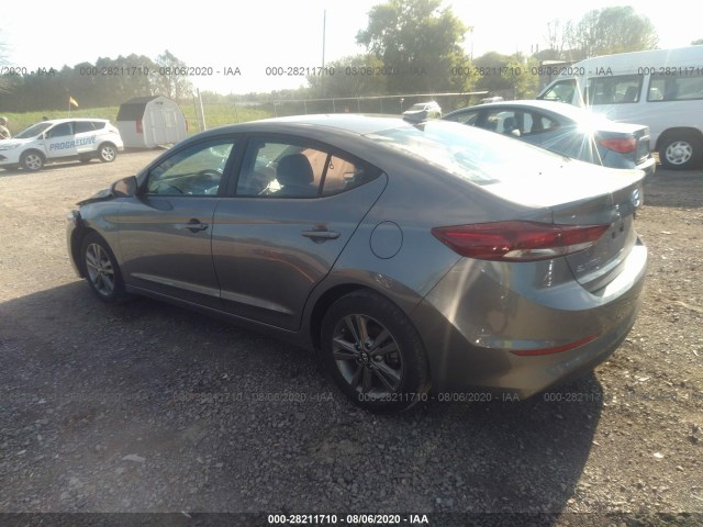 5NPD84LF2JH329479  hyundai elantra 2018 IMG 2