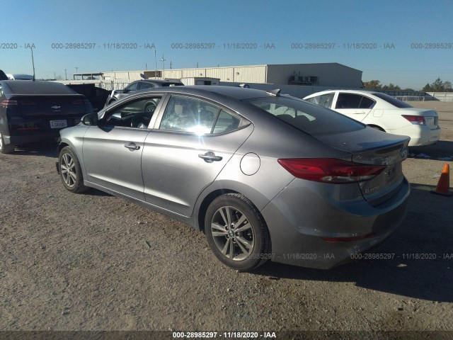 5NPD84LF3JH307586  hyundai elantra 2018 IMG 2