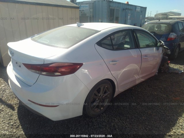 5NPD84LF3JH333251  hyundai elantra 2018 IMG 3