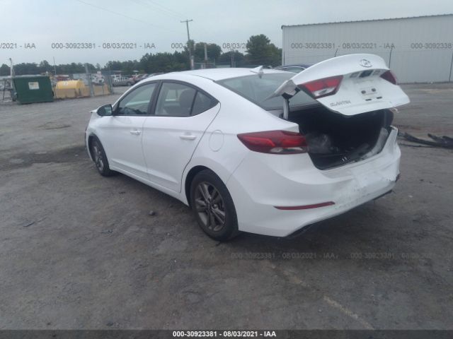 5NPD84LF4JH358272  hyundai elantra 2018 IMG 2