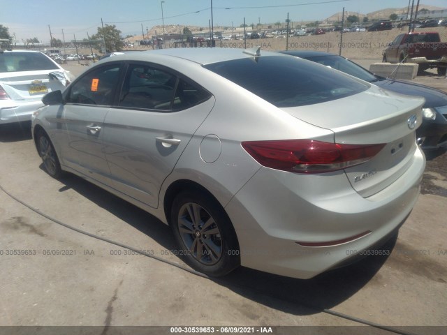 5NPD84LF4JH383401  hyundai elantra 2018 IMG 2