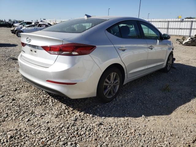 5NPD84LF7JH359027  hyundai  2018 IMG 3