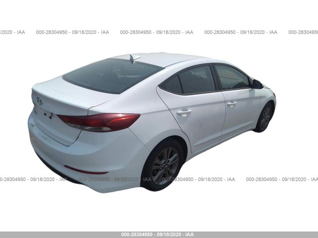 5NPD84LF8JH348599  hyundai elantra 2018 IMG 3