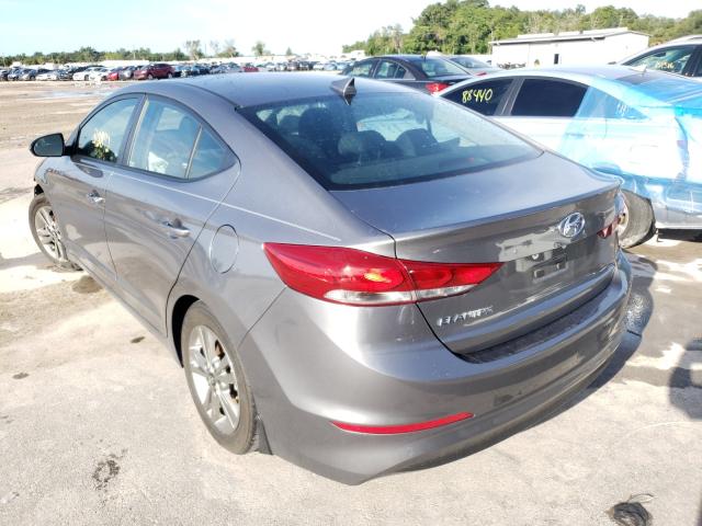 5NPD84LF8JH356265  hyundai  2018 IMG 2